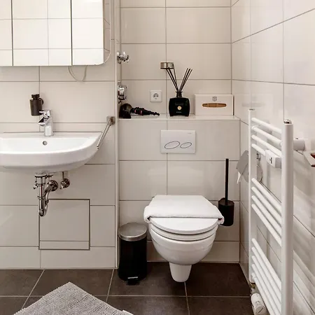 Am Bahnhof Apartamento *